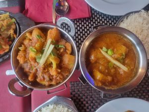 Aloo Gobhi and Aloo Bombay at Kohinoor in Mallorca