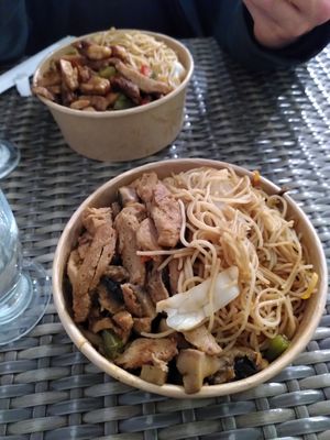 Vegan day menu at SOKDI - Plats Asiatiques Végétariens in Narbonne