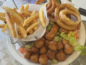   at Eatz On The Corner in Pine Mountain