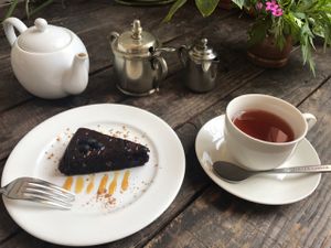 Cake Set at Mominoki House in Tokyo