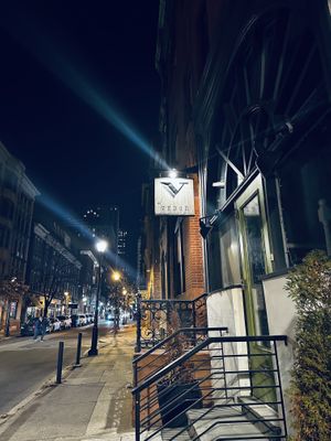 le entrance  at Vedge in Philadelphia
