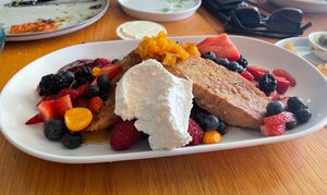 fruity French toast at Fitz on 4th in Philadelphia