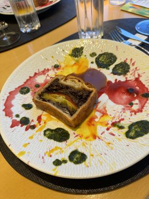 Wellingtonn  at Forest Kitchen 포리스트 키친 in Seoul