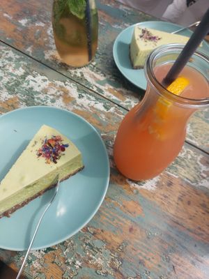  at Café Menthe in Frankfurt