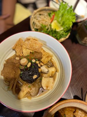 A Hoi An Specialty
Cao Läu 85
A variety of mushrooms & tofu simmered in vegetable broth with noodles & served with
a selection of fresh herbs.
 at Shamballa Vegetarian Bistro HoiAn in Hoi An