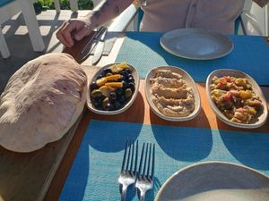 Starters at Buzz Beach Bar in Mugla