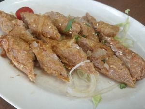 Wu xiang roll 五香圈 at Vegetarian Villas 素雅轩 in West Singapore