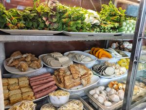 Yong Tau Foo at Vegetarian Villas 素雅轩 in West Singapore