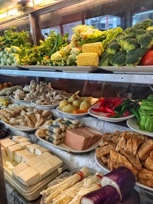 Yong Tau Foo at Vegetarian Villas 素雅轩 in West Singapore