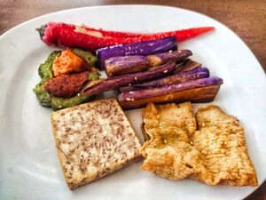 Fried Yong Tau Foo at Vegetarian Villas 素雅轩 in West Singapore