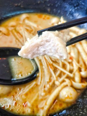 Texture of Yong Tau Foo item at Vegetarian Villas 素雅轩 in West Singapore