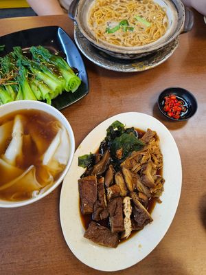 Kway Chup, Claypot Noodle & Veggie. at Vegetarian Villas 素雅轩 in West Singapore