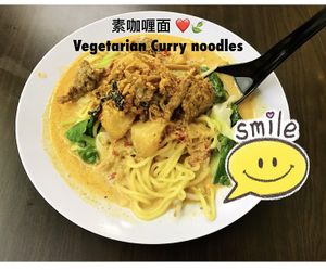 I love curries  at Vegetarian Villas 素雅轩 in West Singapore