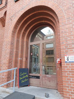 Entrance at Cantina don Camillo in Basel