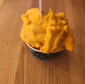 Mango ice cream (vegan) at Acero - Eiscafé und Bistro in Basel