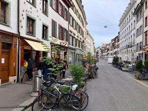 ouside at Acero - Eiscafé und Bistro in Basel