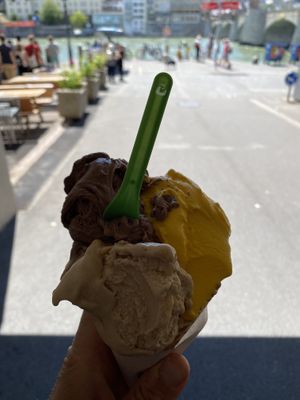 Safran, chocolate and hassel-nut 👌🏼😋  at Acero - Eiscafé und Bistro in Basel