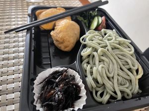 I really love Weller’s take out food and bentos. All the fresh food items are vegan and expensive And the flavorings are perfect . This Udon bento was about 700 yen  &delicious.  at Weller in Tokyo