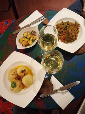 Bulgur balls with lentils, green beans with tomatoes and bulgur at Mitara Cafe & Art in Istanbul