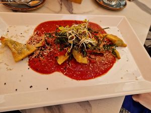 Vegane Maultaschen mit veganer Bolognese Sauce at Manuto Café in Tuttlingen