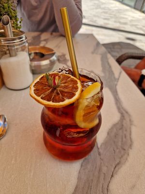 Hausgemachter Eistee at Manuto Café in Tuttlingen