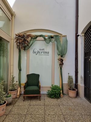 Garden II at Bojtorina Vegan Kitchen in Sopron