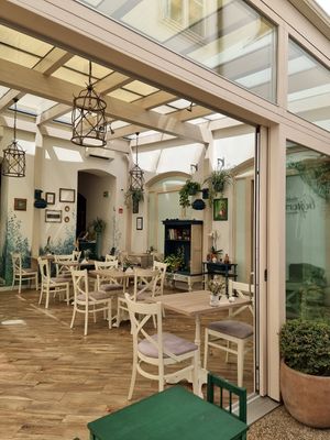 Winter garden at Bojtorina Vegan Kitchen in Sopron