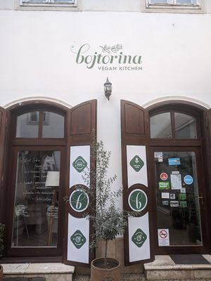 Front door at Bojtorina Vegan Kitchen in Sopron