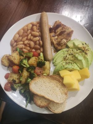 All-day breakfast platter for dinner! 😍 #Veganuary at Heaven Burger in Chiang Rai