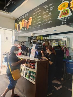 Cashier counter at Zi Zai Vegetarian 自在齋 - Yishun in North Singapore
