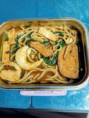 Penang Prawn Noodles 👌 at Zi Zai Vegetarian 自在齋 - Yishun in North Singapore