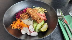 Poke bowl with tofu at Restoranas „grás“ in Palanga