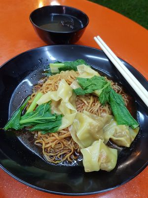 Wanton noodle at Zhen Xin Vegetarian 真心素食 in Northeast Singapore