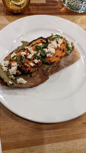  at Lilla in Portland