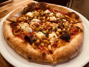 wonderful pizza.  at Lilla in Portland