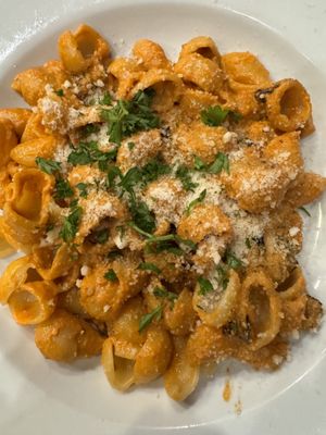 Tomato pesto orecchiette   #Veganuary at Lilla in Portland