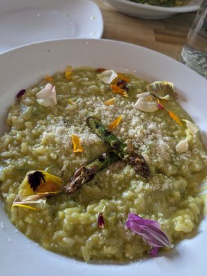  at Lilla in Portland