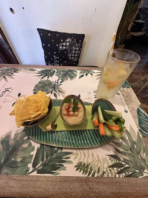 Hummus with vegetables and chips  at Yes It Is Vegan II - Liszt Ferenc Tér in Budapest
