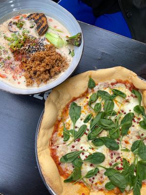 Tantanmen vegan & pita wegetarian  at Komu Komu in Warsaw