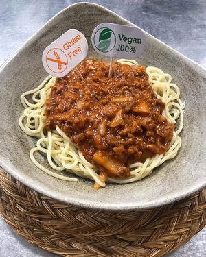 Spaghetti Boloñesa Vegana at Es Cactus in Menorca