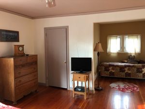 Cherokee Rose Inn at The Cherokee Rose Inn in Portland