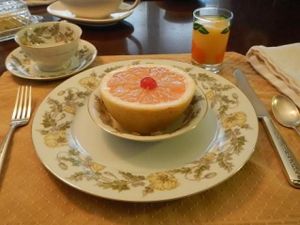 breakfast at The Cherokee Rose Inn in Portland