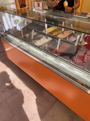   at Tutti Frutti in Menton