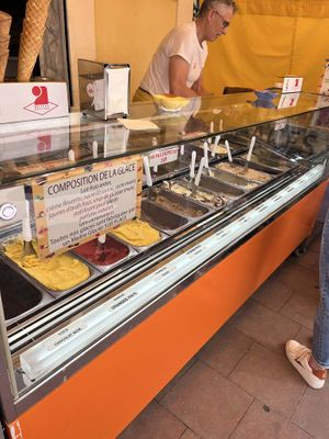  at Tutti Frutti in Menton