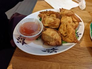Crab rangoon at Sipz Fusion Cafe - North Park in San Diego