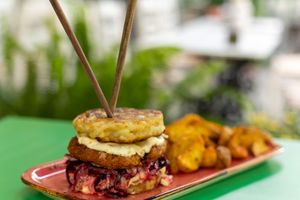 🍔 𝗥𝗔𝗠𝗘𝗡 BURGER at Athens Vegan Burgers in Athens