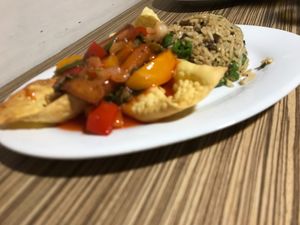 Kam-Lu Wantan at Loving Hut Lince in Lima