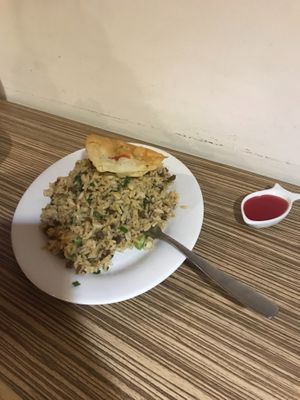 Arroz chaufa (pedido con extra salsa de tamarindo) at Loving Hut Lince in Lima