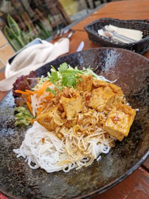 Rice Noodles with Tofu at Hanoi Oi in Calw