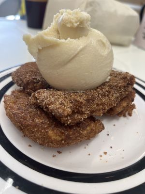 Dessert, like a churro with vainilla soy ice cream. Delicious!!! #Veganuary at Tacongo in Tijuana